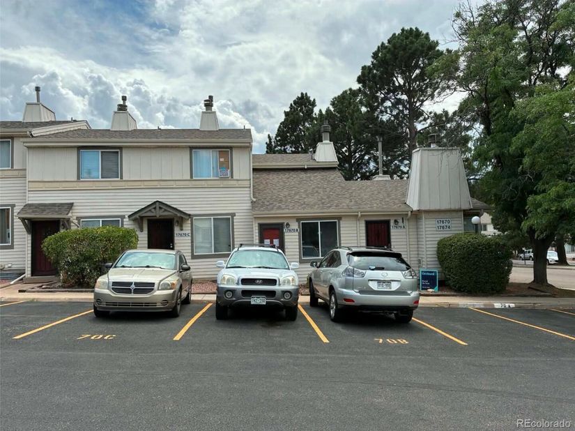17670 E Loyola Drive B, Aurora CO 80013