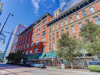 1555 California Street