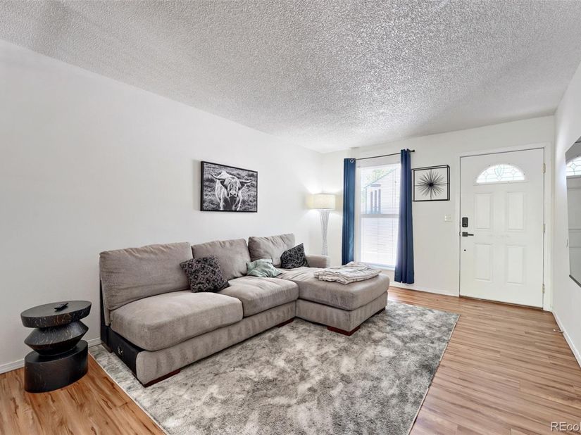 19713 E Girard Avenue, Aurora CO 80013
