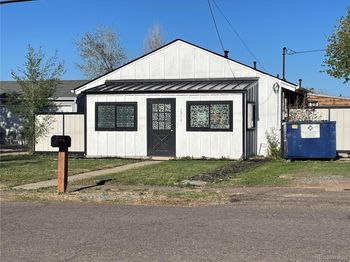 1910 Altura Boulevard