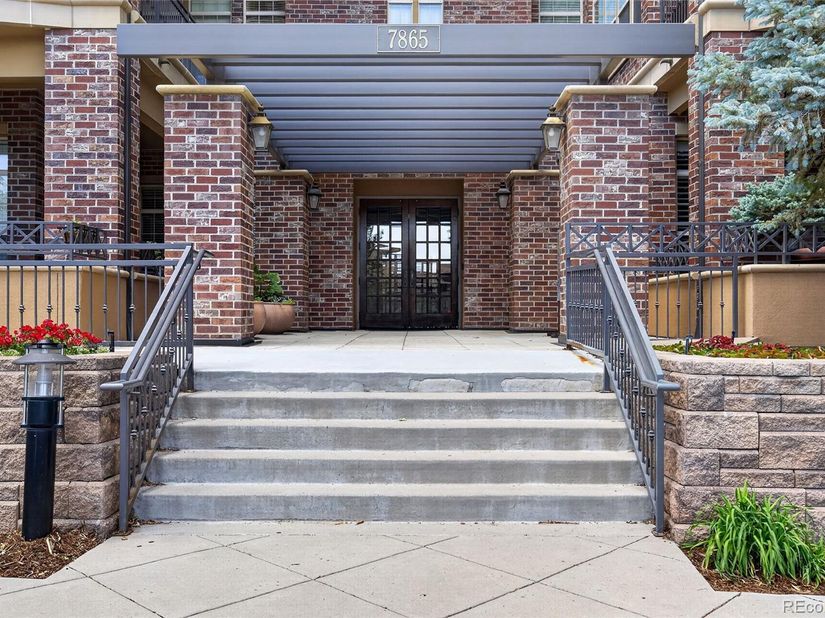 7865 Vallagio Lane 104, Englewood CO 80112