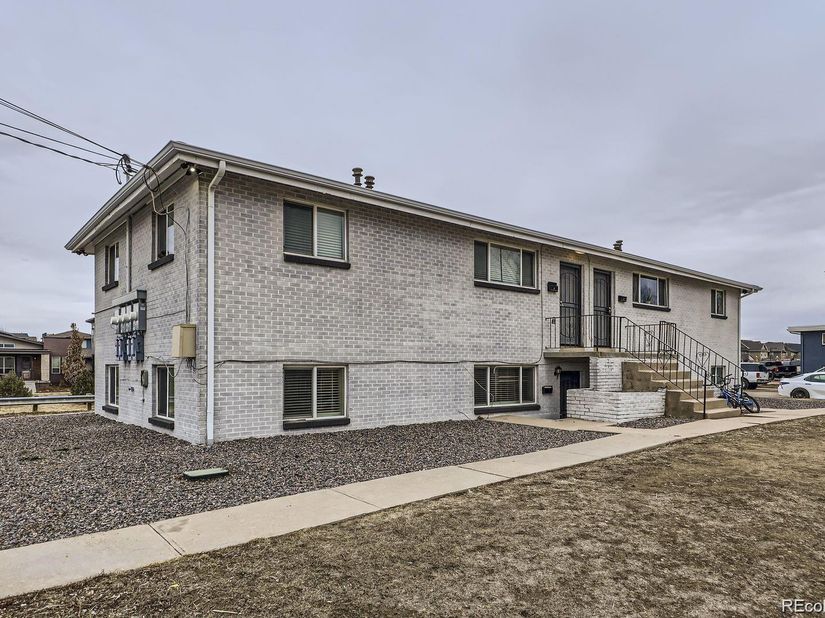 2545 Kenton Street, Aurora CO 80010