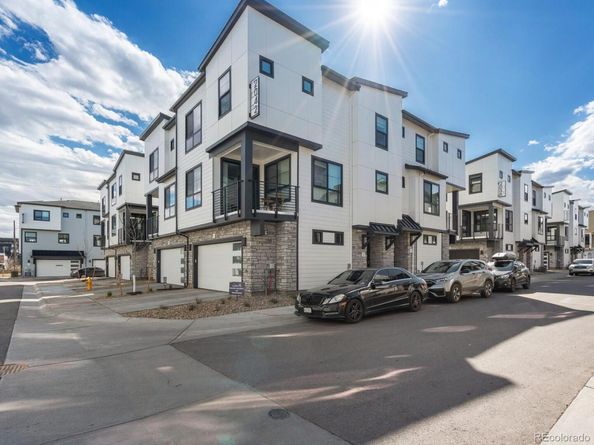 2060 S Holly Street 2, Denver CO 80222