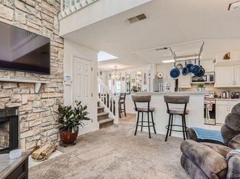 5580 W 80th Place