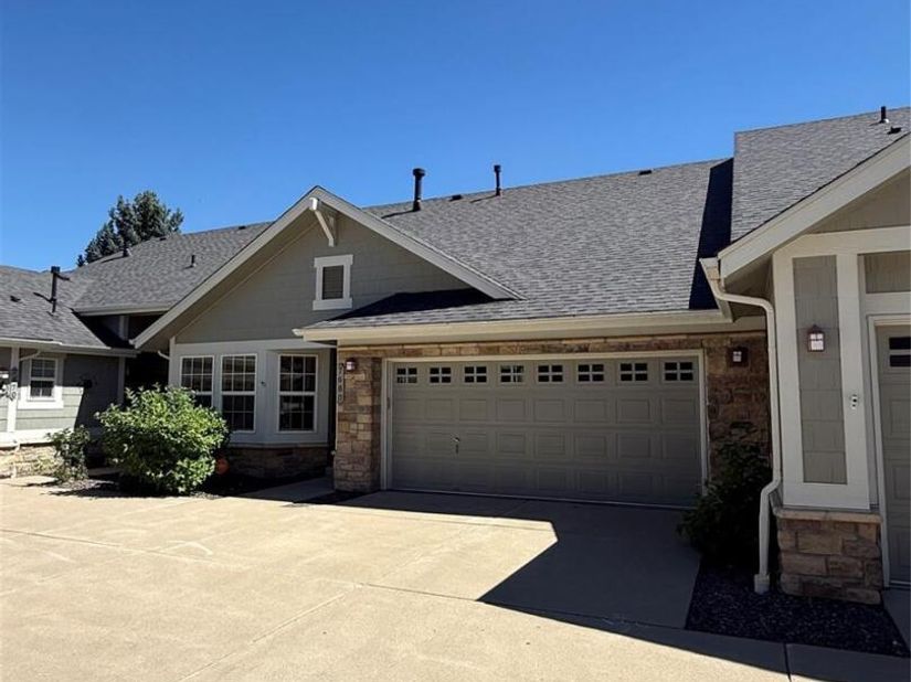 7680 S Buchanan Way, Aurora CO 80016