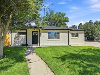 1430 Locust Place