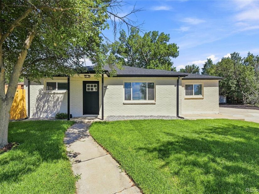1430 Locust Place, Thornton CO 80229