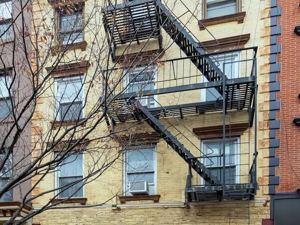 379 Atlantic Avenue, Brooklyn NY 11217