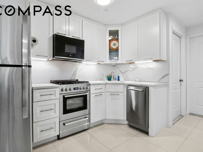145 Kenilworth Place 2A, Brooklyn NY 11210