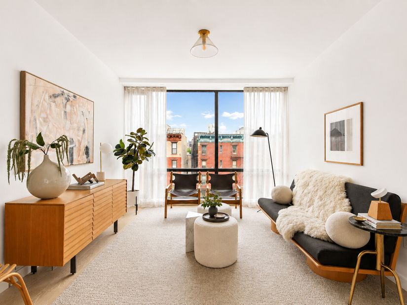 75 1st Avenue 6C, New York NY 10003