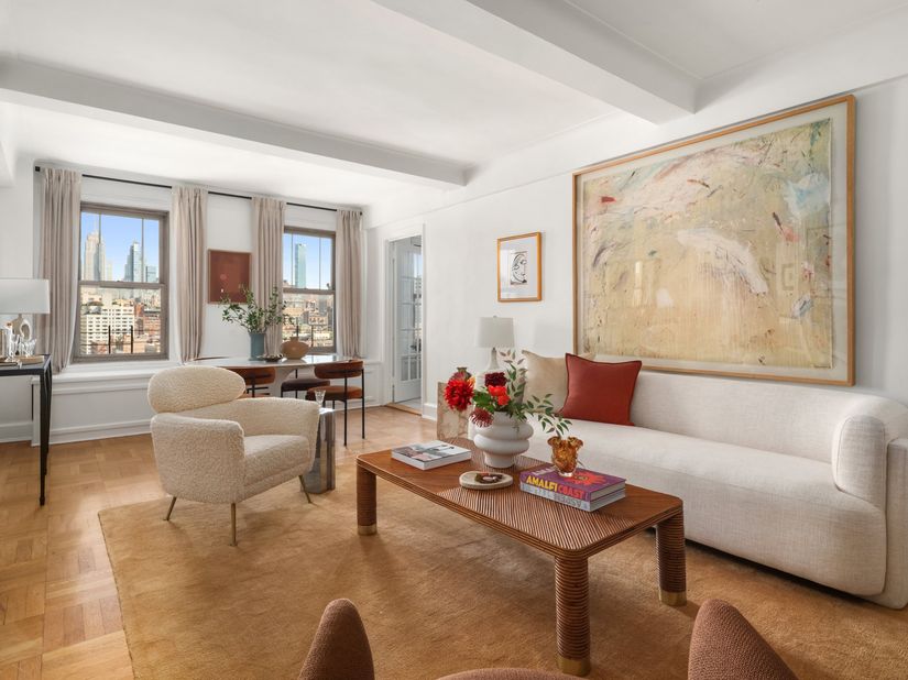 136 Waverly Place 15C, New York NY 10014