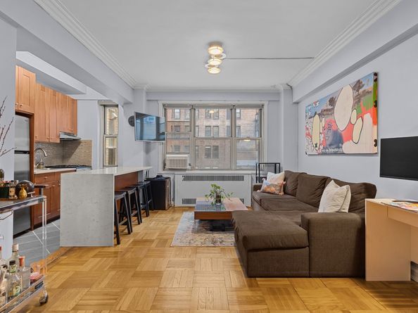 220 Madison Avenue 4D, New York NY 10016