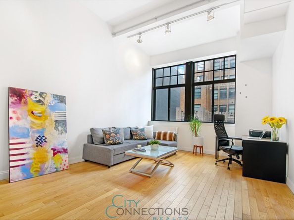 310 East 46th Street 11D, New York NY 10017