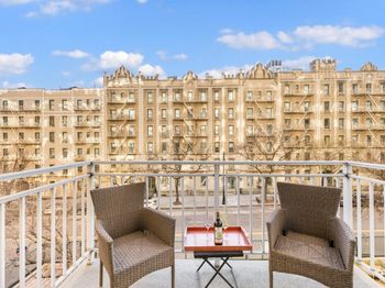 515 East 79th Street