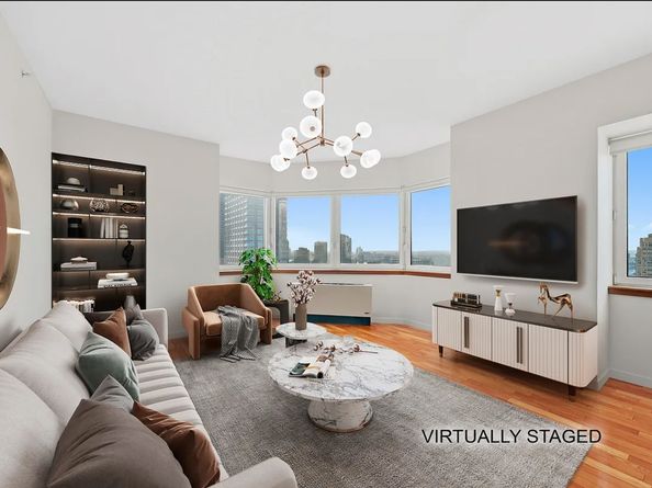 425 5th Avenue 56C, New York NY 10016