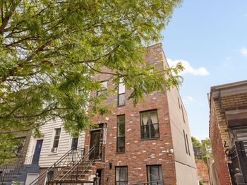 1172 Jefferson Avenue