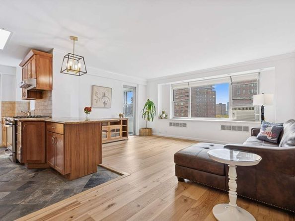 477 Fdr Drive M1304, New York NY 10002