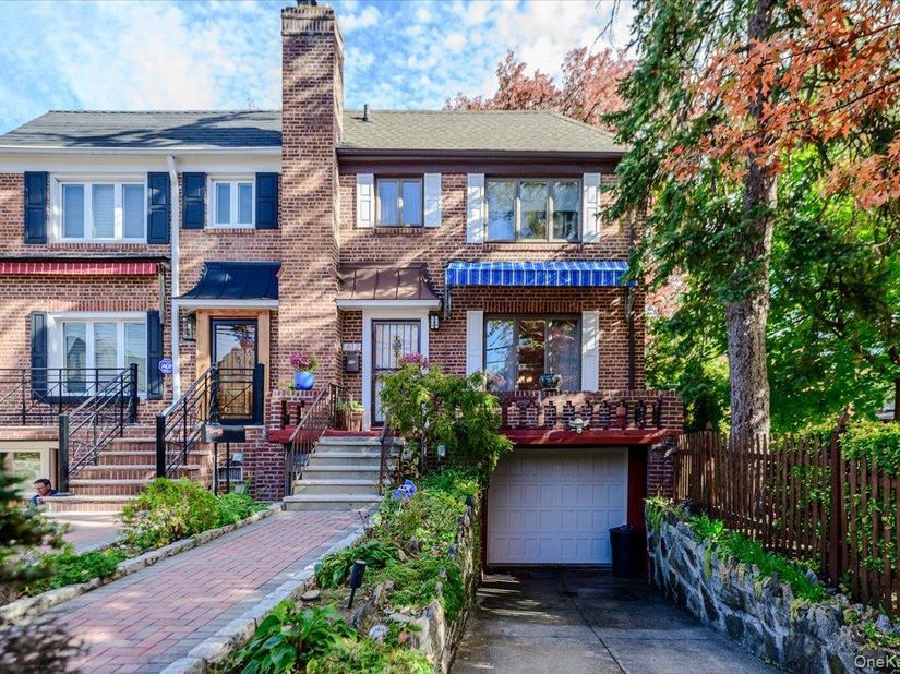 1812 Tenbroeck Avenue, Bronx NY 10461