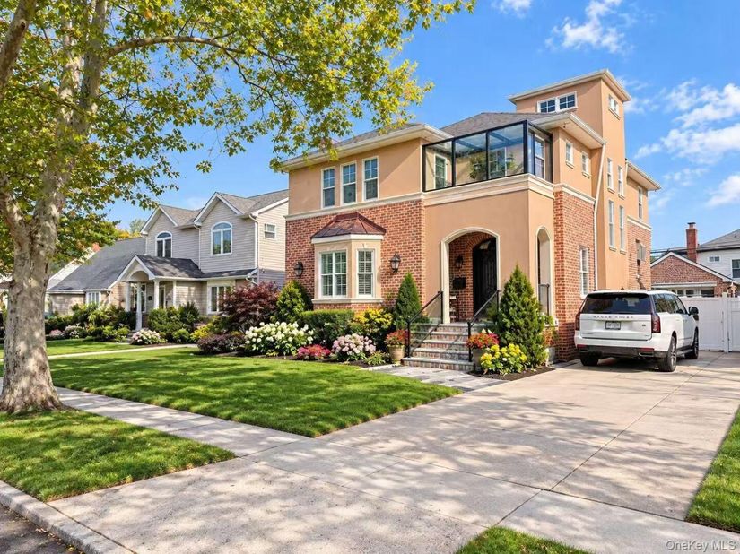 2321 202nd Street, Bayside NY 11360