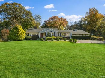4 Timberline Drive