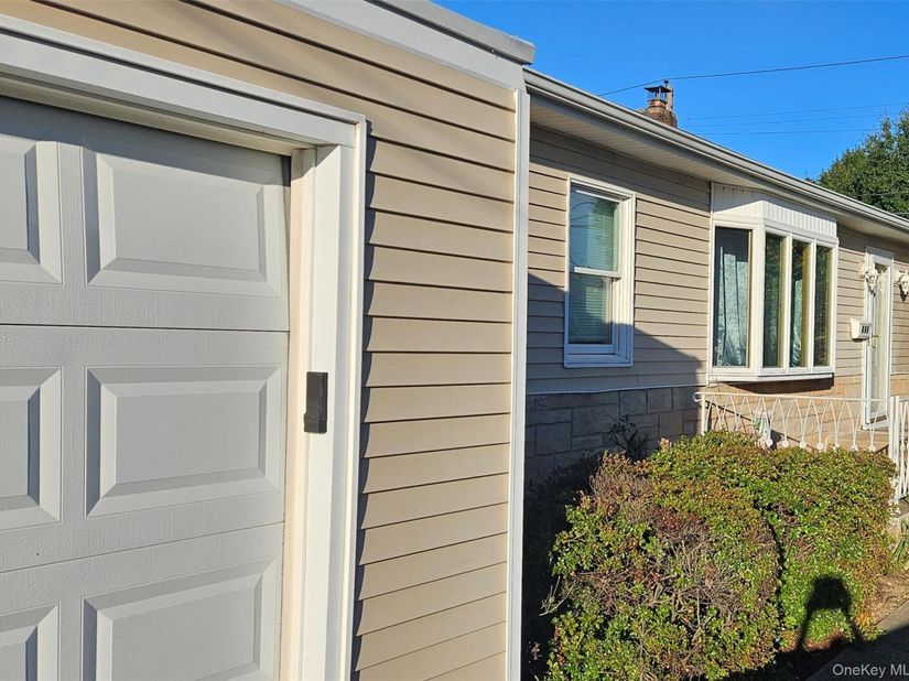 132 Maple Avenue, Bethpage NY 11714