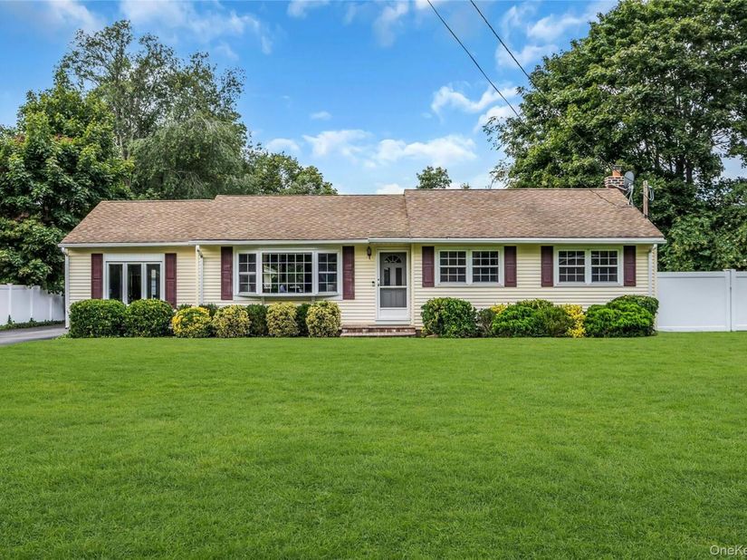 168 Cambon Avenue, Saint James NY 11780