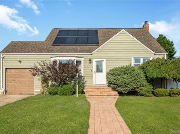 69 Louis Drive