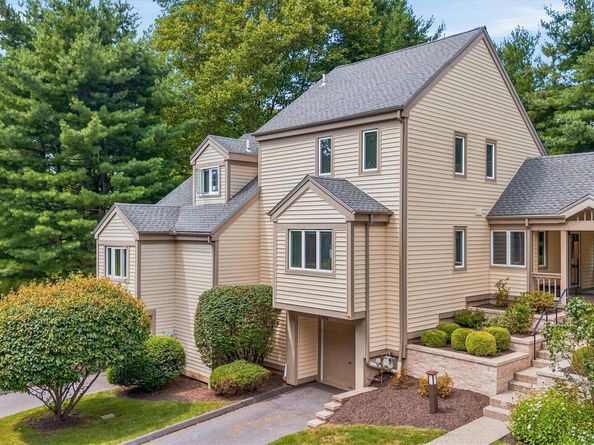 3302 Homestead Court, Peekskill NY 10566