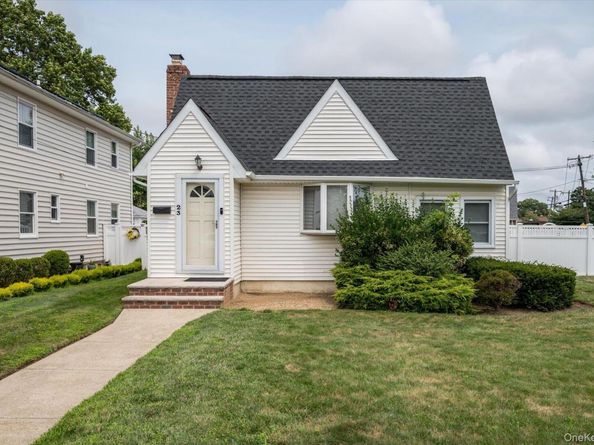 23 Rosebud Avenue, Merrick NY 11566