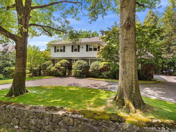 19 Carlton Road, Bronxville NY 10708