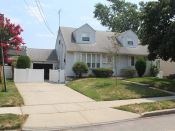120 N Terrace Place