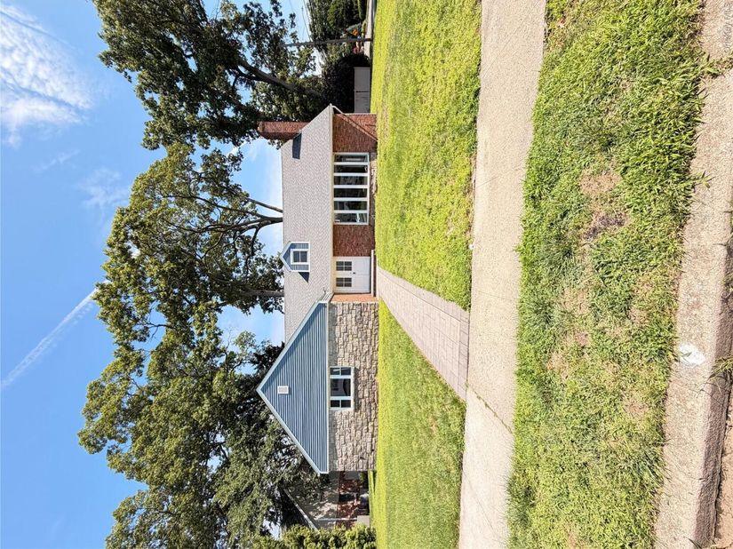 127 Berkshire Road, Rockville Centre NY 11570
