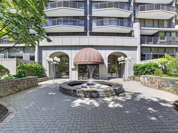 15 Stewart Place 7H, White Plains NY 10603
