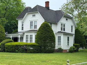 454 Main Street