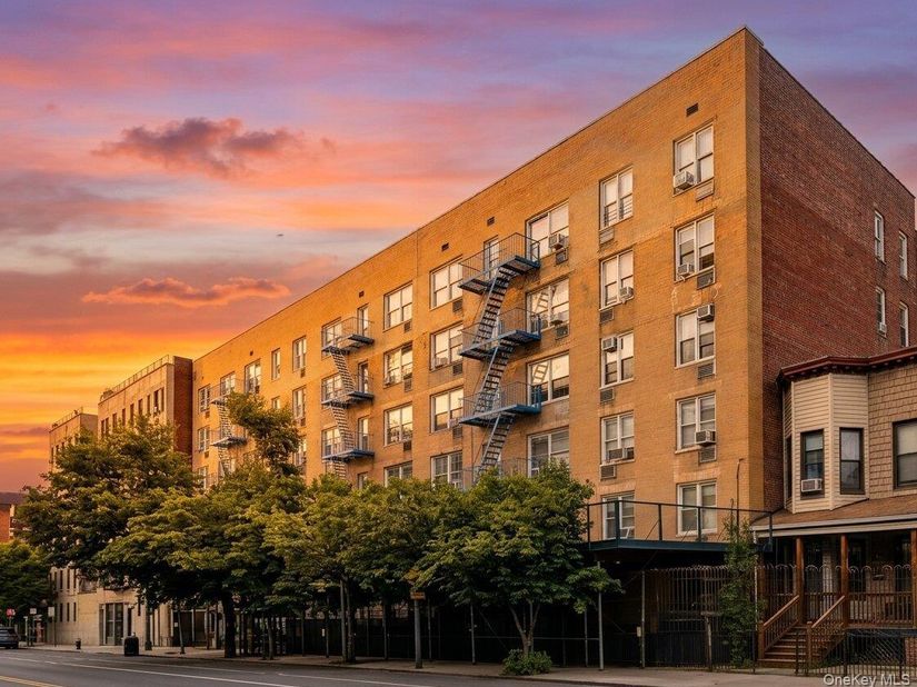 2661-63 Marion Avenue 2B, Bronx NY 10458