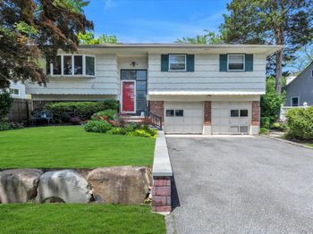 261 W Pulaski Road