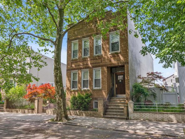 7020 & 7022 72nd Street, Glendale NY 11385