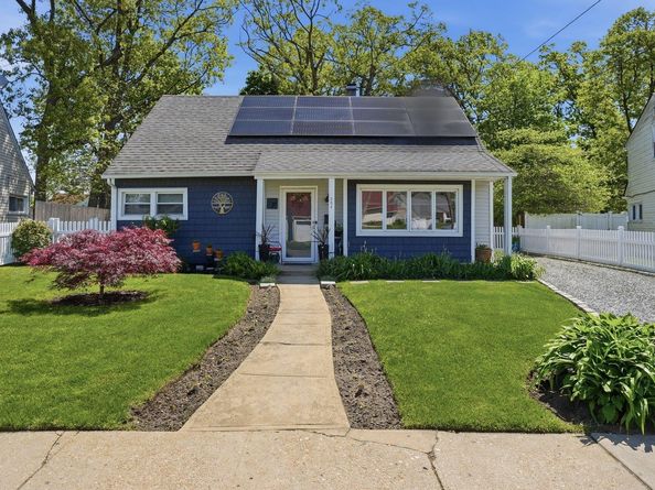 204 Denton Place, Roosevelt NY 11575