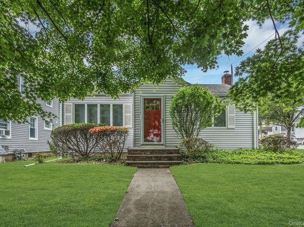 1 Coles, Glen Cove NY 11542