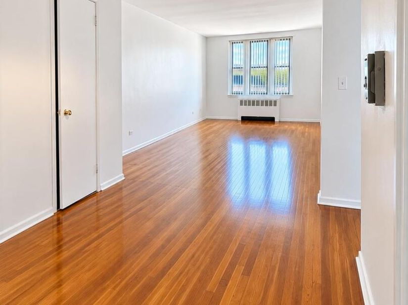 740 E 232nd Street 6G, Bronx NY 10466
