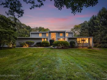 21 Kings Grant Way