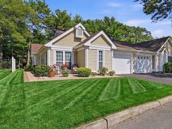 15 Glen Drive