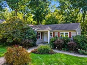 47 Waterbury Parkway