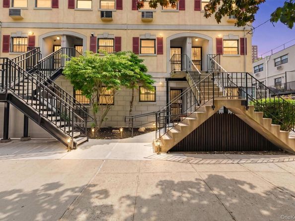 820 Leland Avenue 13A, Bronx NY 10473