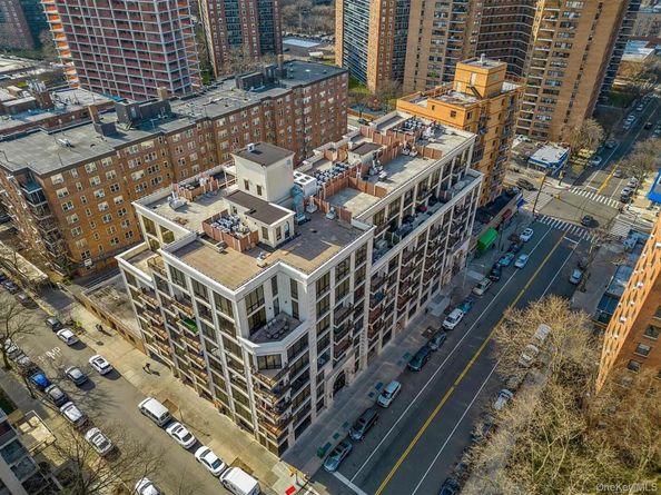 63-36 99th Street D6, Rego Park NY 11374