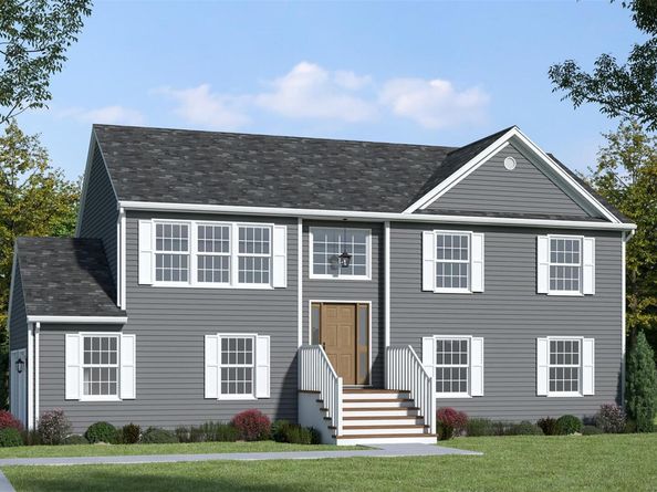 103 Brookfield Avenue A, Center Moriches NY 11934