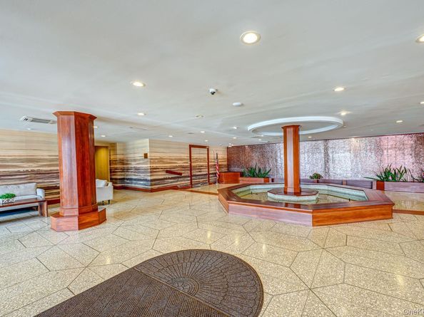 522 Shore Road 1D, Long Beach NY 11561