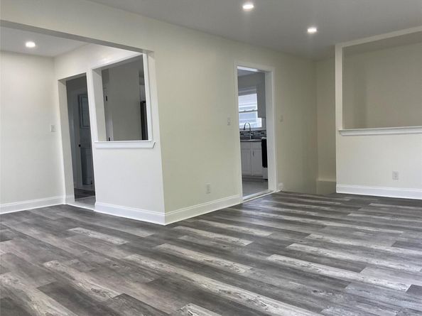 245-39 147th Drive, Rosedale NY 11422