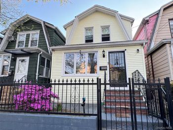 8936 90th Street