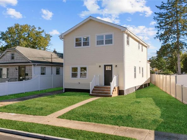 146 Lincoln Avenue, Roosevelt NY 11575